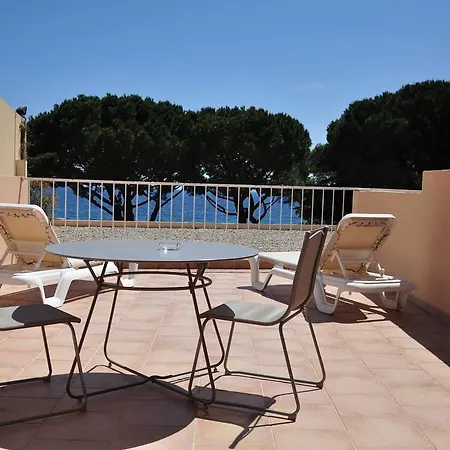 Hotel De La Le Lavandou